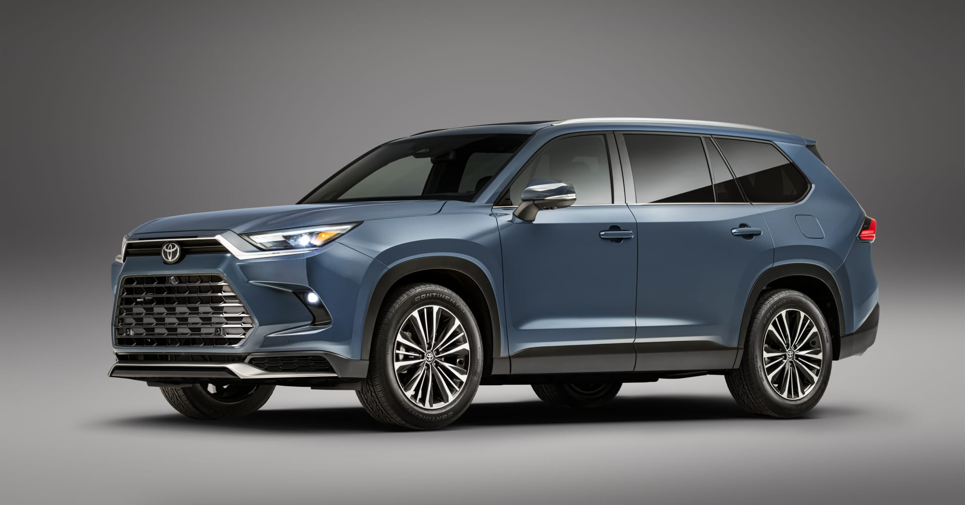 Toyota unveils new Grand Highlander, expanding hybrid crossover lineup