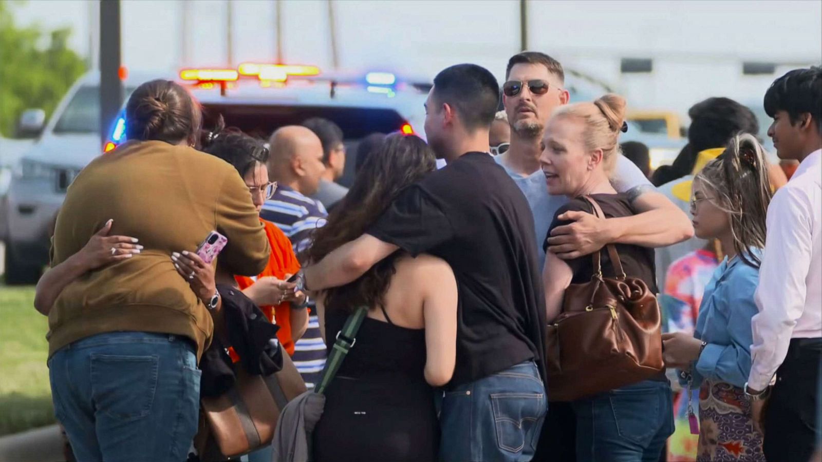 Texas mall shooting updates: 8 killed, 7 hospitalized