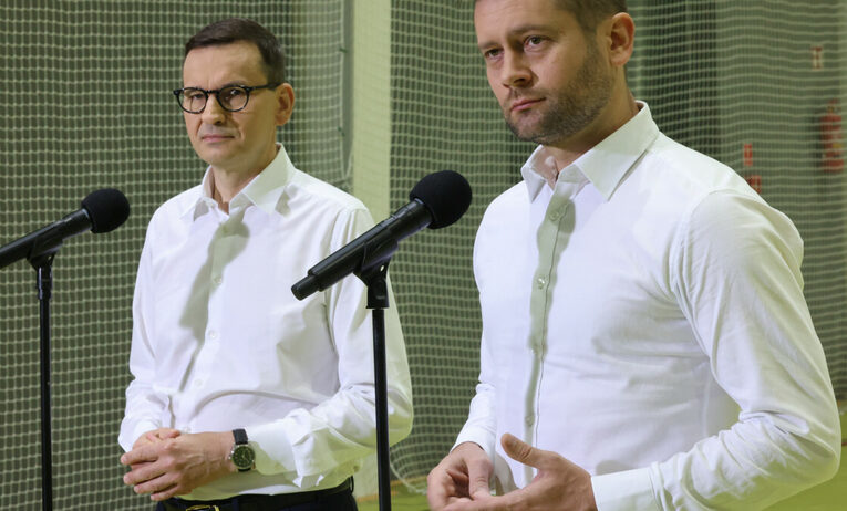 Wśród młodzieży to hit, ale rząd wprowadzi zakaz. “Powoduje spustoszenie w psychice”