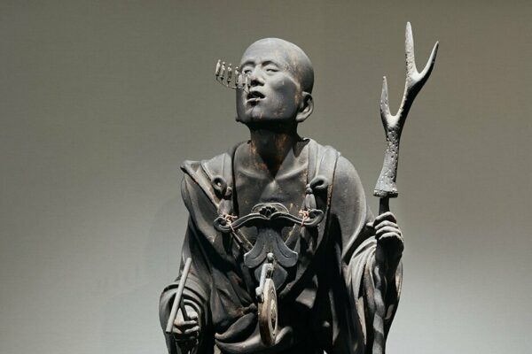 京都に観光客殺到でオーバーツーリズムの恐怖、JR東海が打ち出す「仏頼み」の奇策とは？