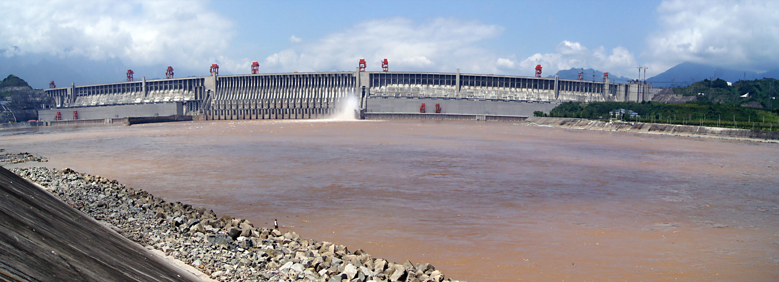 Barragem gigante na China está desacelerando rotação da Terra
